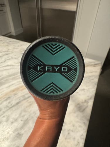 2025 Louisville Slugger Kryo Composite Bat (-11) 30" (Used)