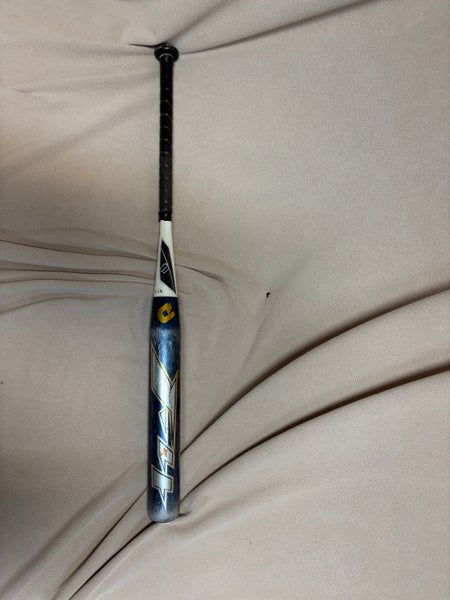 DeMarini F4 SC4 Bat (-6) 28 oz 34" (Used)