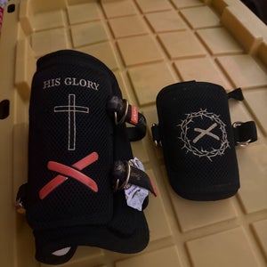 Rare* Absolutely Ridiculous Leg Guard & Elbow Guard