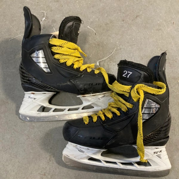 True Pro Custom Hockey Skates | Size 5.0 Intermediate Regular
