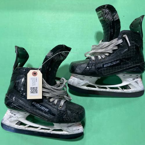 Bauer Supreme Mach Hockey Skates | Size 5.0 Intermediate Fit 3