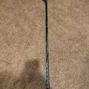 Senior Bauer Twitch Left Hand Hockey Stick P92 (New)