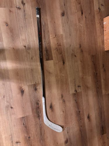 Intermediate Bauer Vapor Team Left Hand Hockey Stick P28 65 Flex Pro Stock (Used)