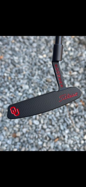 Red Unisex 2008 Scotty Cameron Studio Select Newport 2 Blade Right Handed Putter 35" (New)
