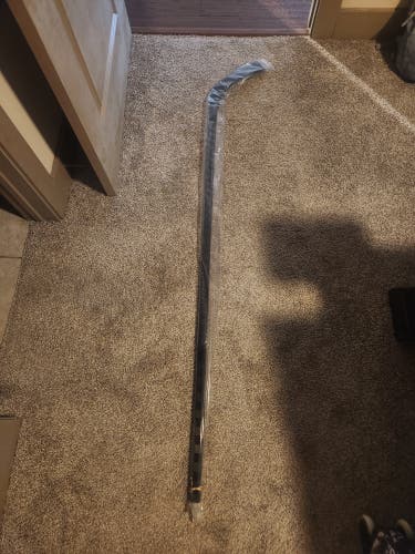 Senior Warrior Super Novium Left Hand Hockey Stick Toe Pattern 85 Flex Pro Stock (New)