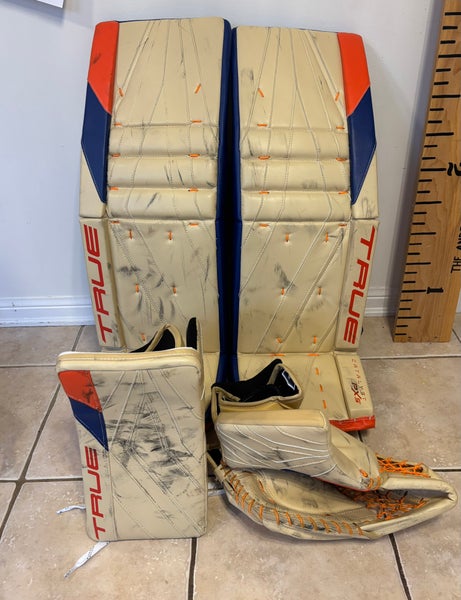 34" + 2.5” 2025 True Catalyst PX5 Regular Goalie Full Set Pro Stock (Used)