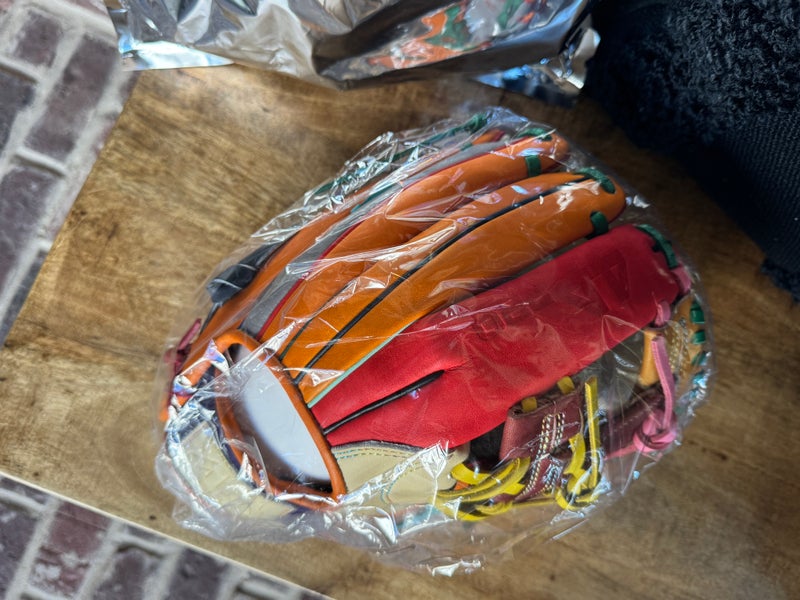 44 Pro Remix RH Infield Baseball Glove Youth 11.5" (New)