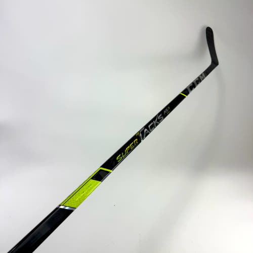 New Left CCM Super Tacks AS3 Pro | 85 Flex P88 Curve Grip | J784