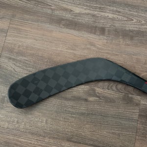 Senior Bauer Vapor Hyperlite 2 Left Hand Hockey Stick P90TM 65 Flex (New)