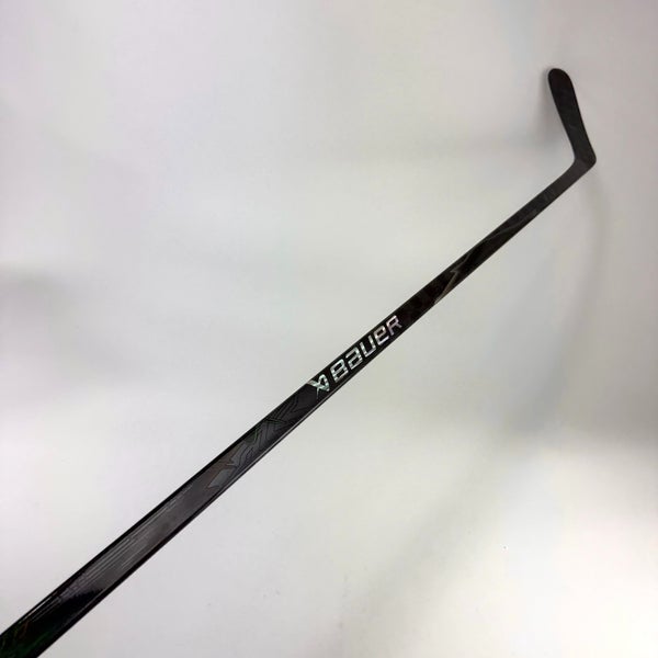 New Left Black Bauer Vapor Flylite | 107 Flex P92M Curve Grip | J764