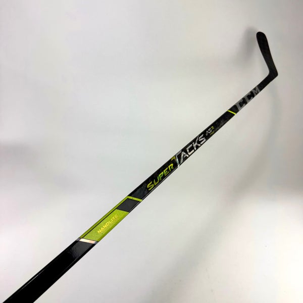 New Left CCM Super Tacks AS3 Pro | 85 Flex P29 Curve Grip | J763