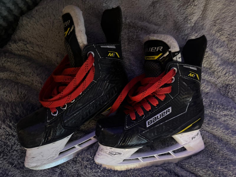 Bauer Supreme M1 Hockey Skates