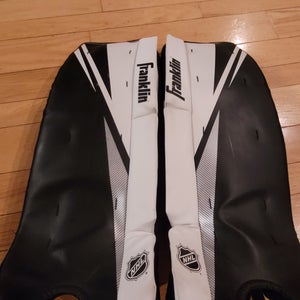 Medium 2022 Franklin GP 1200 Goalie Leg Pads (Used)
