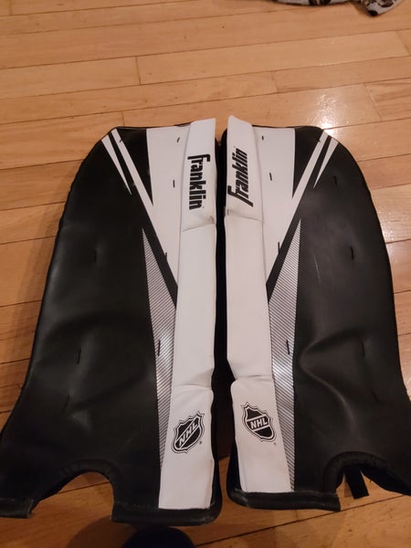 Medium 2022 Franklin GP 1200 Goalie Leg Pads (Used)
