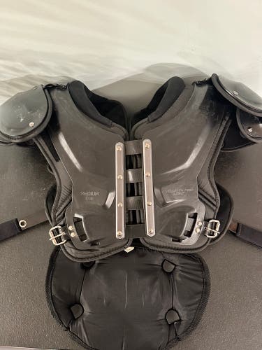 Medium Adult Xenith Velocity Pro Light Shoulder Pads (Used)