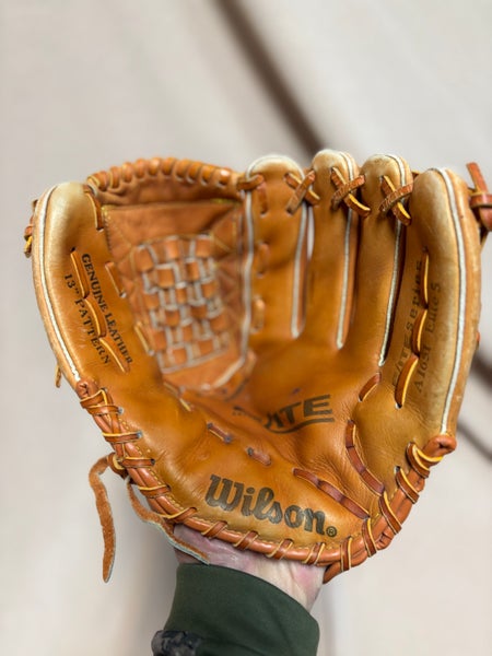 RH Wilson Elite 5 Softball Glove 13" (Used)