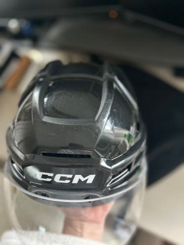 Large CCM Tacks 720 Helmet (Used)