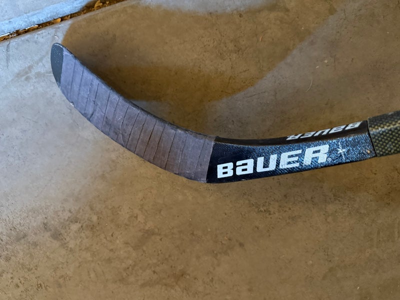 Bauer Left Hand Stick Blade Mid Pattern (Used) PM9