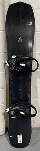 Used 2025 Arbor Bryan Iguchi Pro Snowboard (162cm) w/ New 5th Element bindings