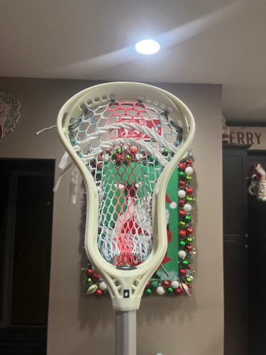 StringKing Mark 3V lacrosse Head raw strung with hero 4.0 (New)