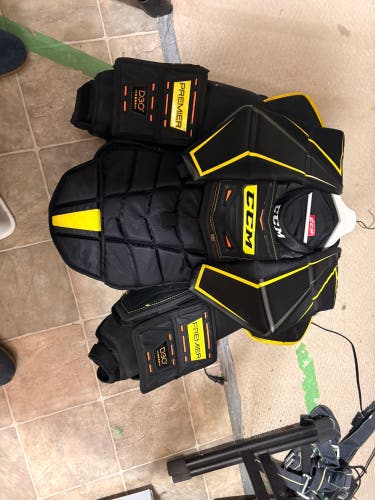 Large CCM Premier Goalie Chest Protector Pro Stock (Used)
