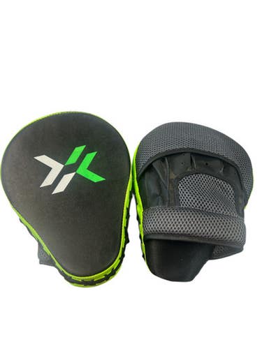 Used XNATURE Other Gloves Black MD 11862-S000091927