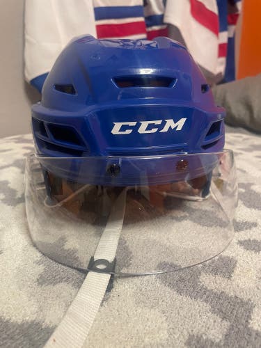 Medium CCM Tacks 210 Helmet (Used)