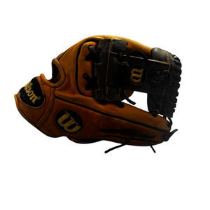 Used Wilson A2000 BB/SB Glove RH Throw Brown 11" 11375-S000370893