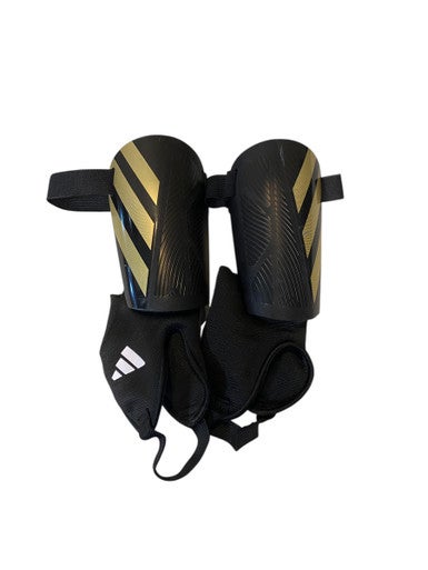 Used Adidas Soccer Shin Guards Youth Black SM 11706-S000364859