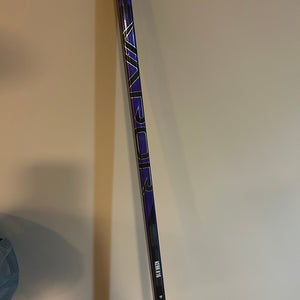 Senior Bauer Vapor Hyperlite 2 Right Handed Hockey Stick P92M 87 Flex Pro Stock (New)