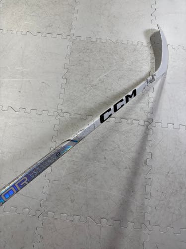 Single-CCM Ribcor Trigger 9 Pro Right Handed Hockey Stick P28 75 Flex-White (New)