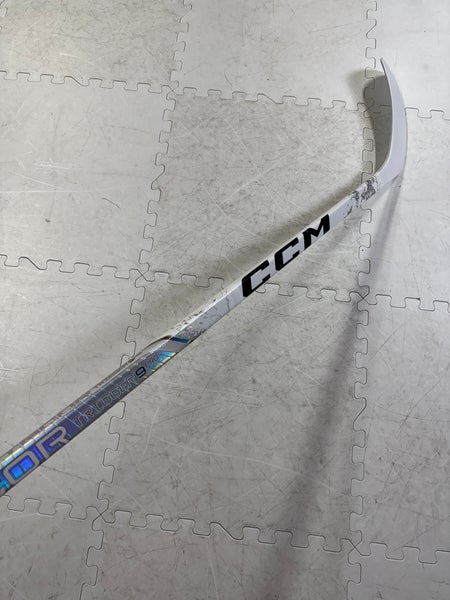 Single-CCM Ribcor Trigger 9 Pro Right Handed Hockey Stick P28 75 Flex-White (New)