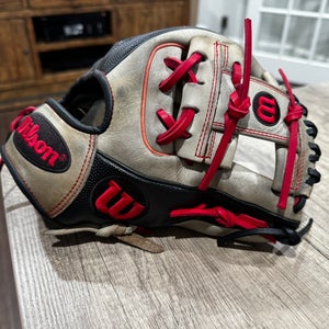 Wilson A2000 1788 RH Infield Baseball Glove 11.25" (Used)