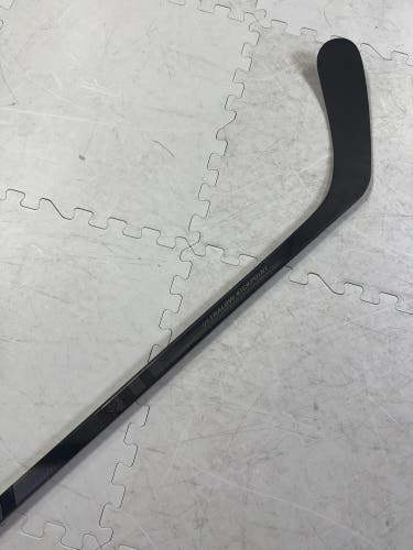 Single-CCM Ribcor Trigger 10 Pro Left Hand Hockey Stick P29 70 Flex (New)