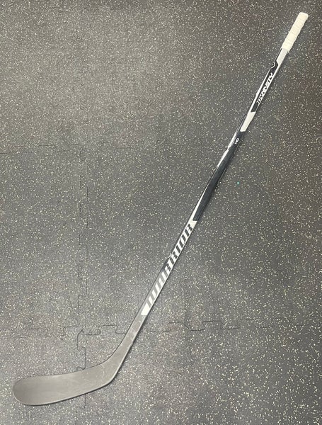 Senior Warrior Dynasty HD1 Right Handed Hockey Stick P28 85 Flex (Used)