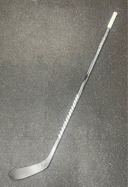 Senior Warrior Alpha QX Right Handed Hockey Stick P28 85 Flex (Used)