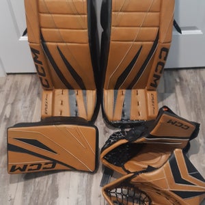 32" CCM EFlex 7 Goalie Full Set