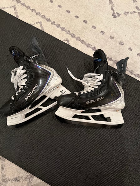 2025 Bauer Vapor Flylite Hockey Skates 9 (Used)