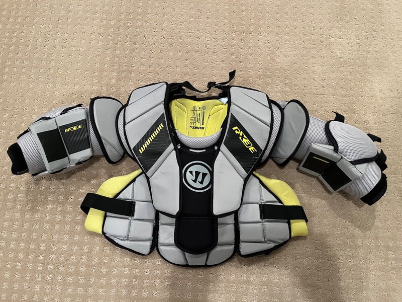 Small / Medium Warrior Ritual X3E Goalie Chest Protector (Used)