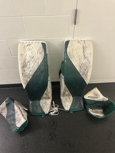 35" 2020 Bauer Vapor Regular Goalie Full Set Pro Stock (Used)