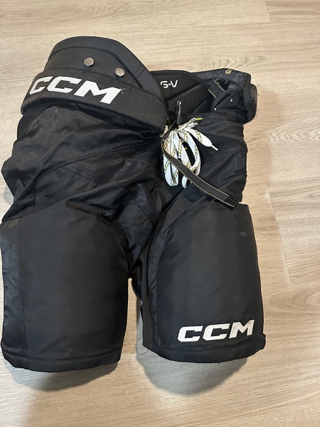 Men's Senior Large CCM Tacks AS-V Hockey Pants (Used)