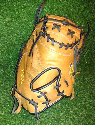 Wilson RH Catcher's A950 Baseball Glove 34" (Used)