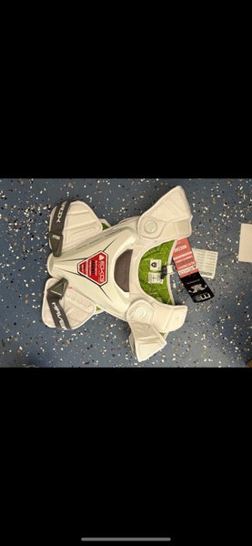 Medium Adult Maverik Shoulder Pads (New)
