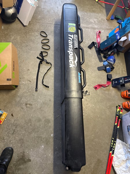 Transpack rolling airline hard plastic flight case ski/snowboard