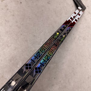 2 Pack 80 Flex P28 True HZRDUS Smoke Senior Left Hand Pro Stock (New) NHL