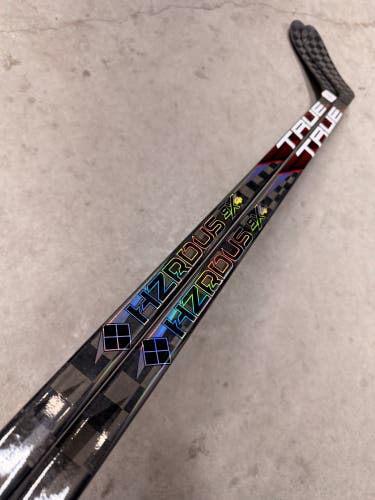 2 Pack 80 Flex P28 True HZRDUS Smoke Senior Left Hand Pro Stock (New) NHL