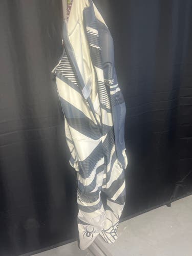 Women's Medium Spyder Ski Suit (Used)