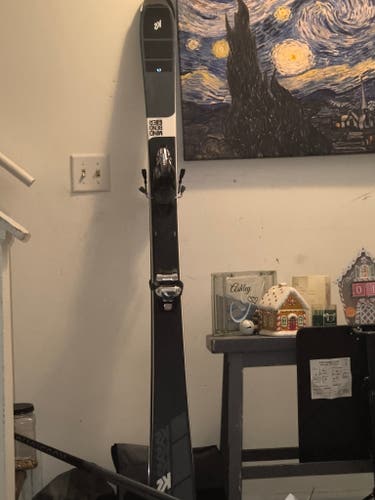 K2 Mindbender 170cm Skis w/ Marker Griffon Bindings + Poles & Bag – Excellent