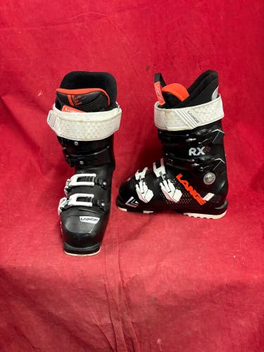 Ski Boots: Mondo 22 & 22.5 Women's Lange Ski Boots (Used)