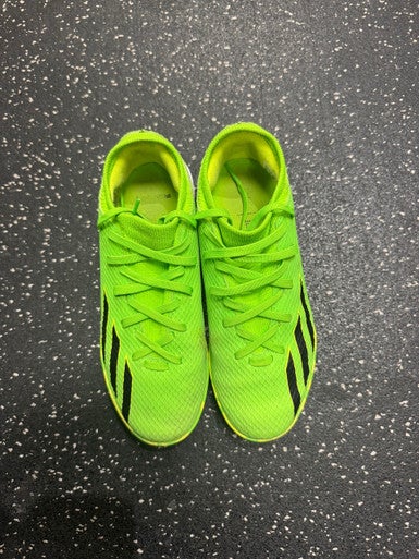 Used Adidas Soccer Indoor Shoes Green Junior 03.5 11849-S000034357
